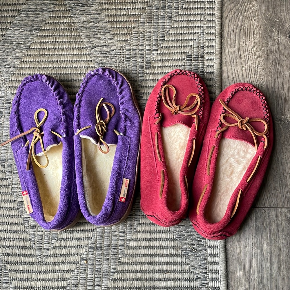 Size 8 Moccasin Slippers bundle, two pairs